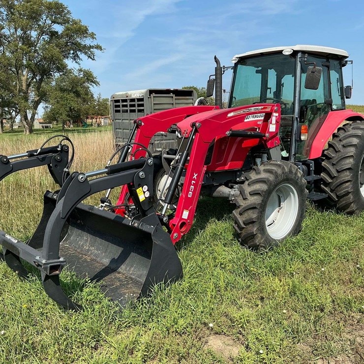 MASSEY-FERGUSON 4610