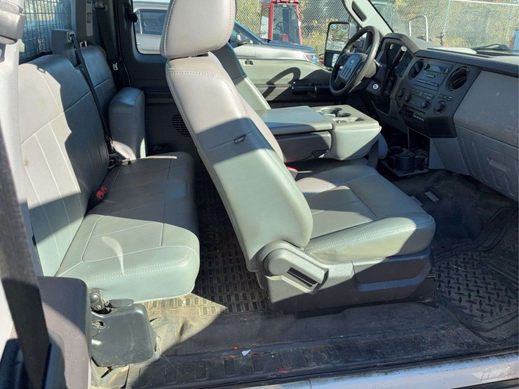 2012-ford-f350-image-19