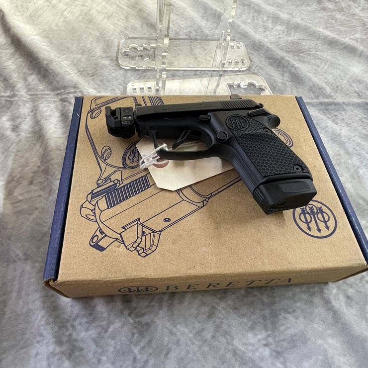 #4005 • Beretta 30X Tomcat, SN: DAA702513X