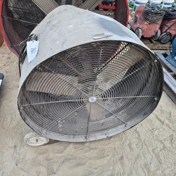 Inudustrial Barn Fan