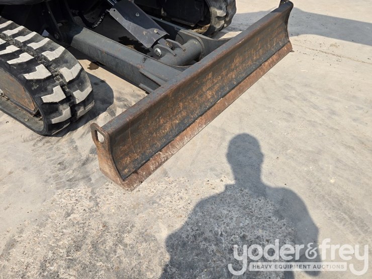 2021-bobcat-e35-image-13