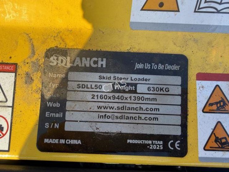 #53-•-mini-skid-steer-loader---gas---model:sdll50-image-8