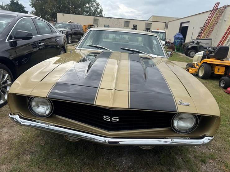 1969-chevrolet-camaro-ss-big-block-resto-mod-miles-not-verified---124379n643308-image-2