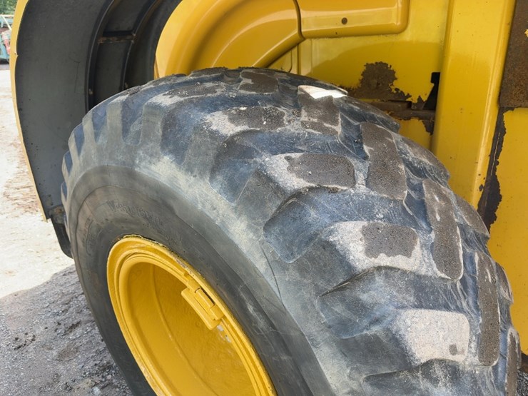2008-caterpillar-928hz-image-14