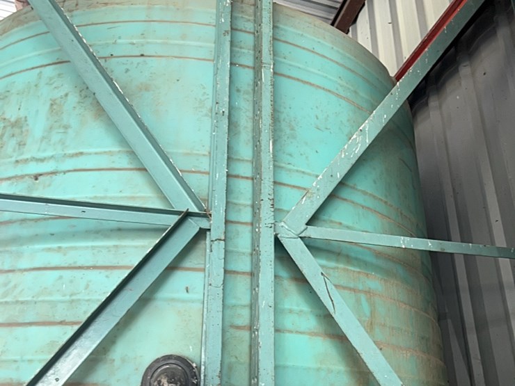 1500-gallon-tank-image-7