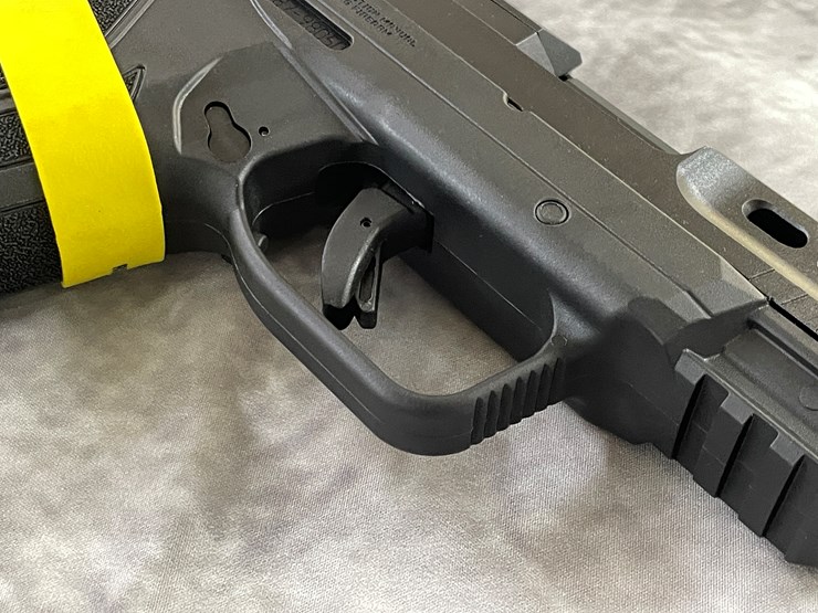 #4007-•-ruger-security-380,-sn:-387-98050-image-10