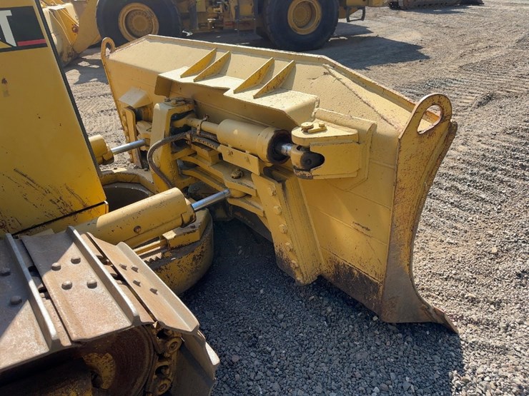1993-caterpillar-d4h-xl-image-12