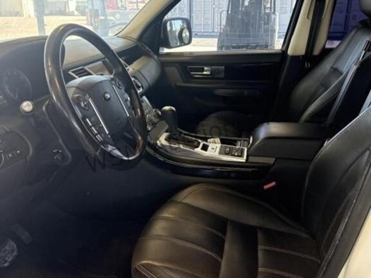 2012-land-rover-range-rover-image-22