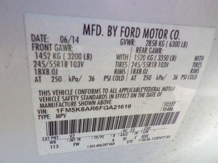 2015-ford-explorer-image-17