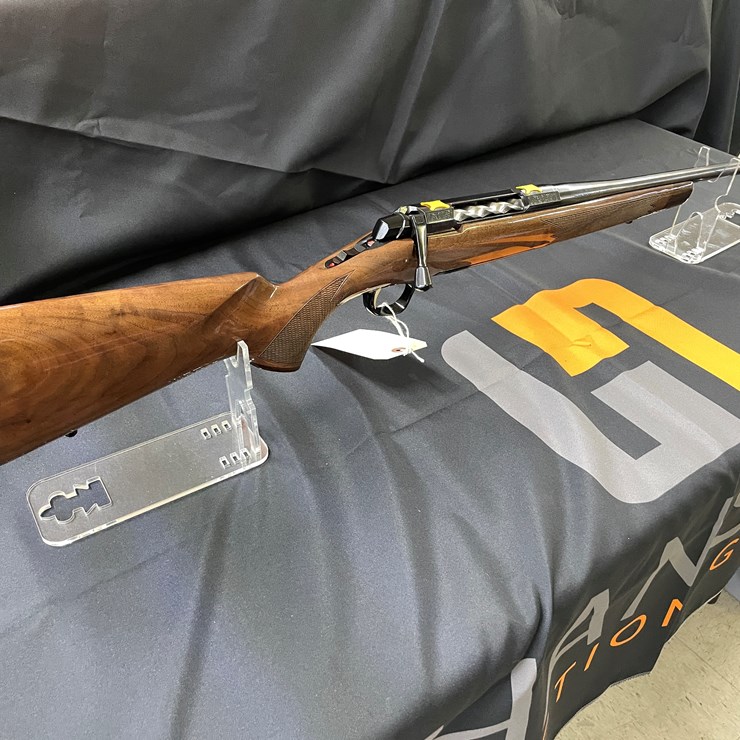 #4064 • Browning X-Bolt 2 Medallion, SN: 17817YV35X