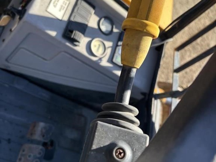 1999-jcb-930-image-27