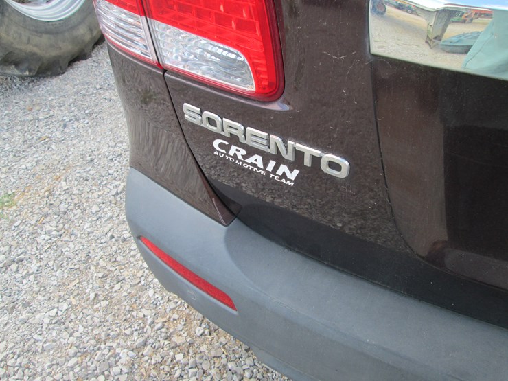 2011-kia-sorento-image-7