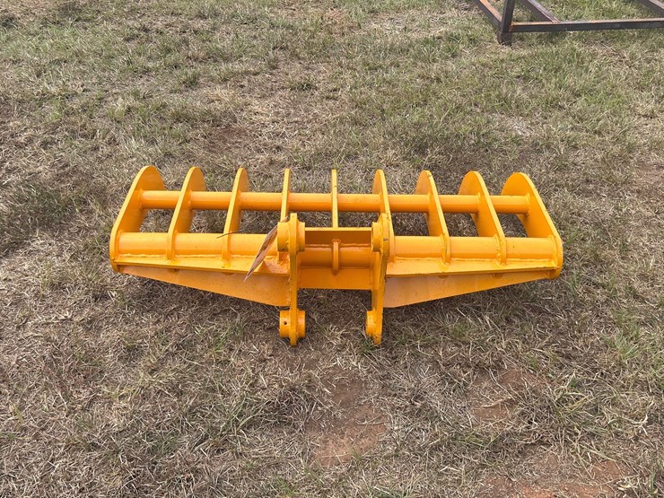 caterpillar-305-image-2