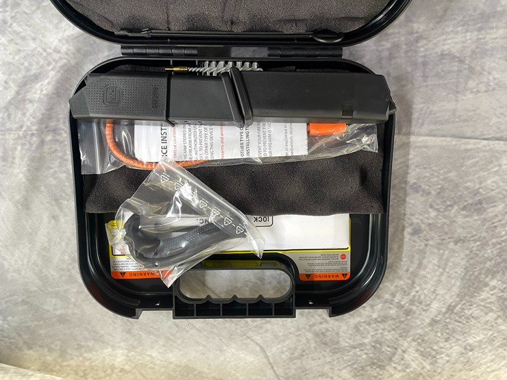#4028-•-glock-20-gen-4,-sn:-bzct007-image-15