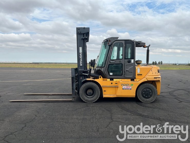 2019-hyundai-70d-image-2