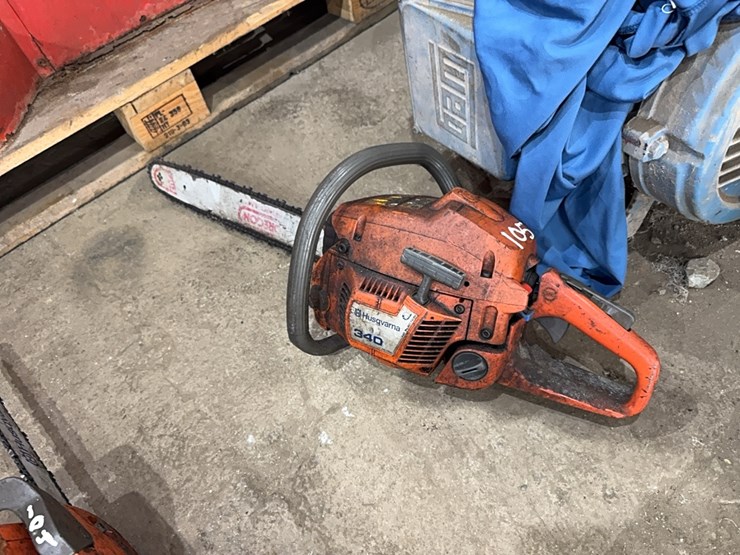 husqvarna-340-chain-saw-support-equipment-image-1