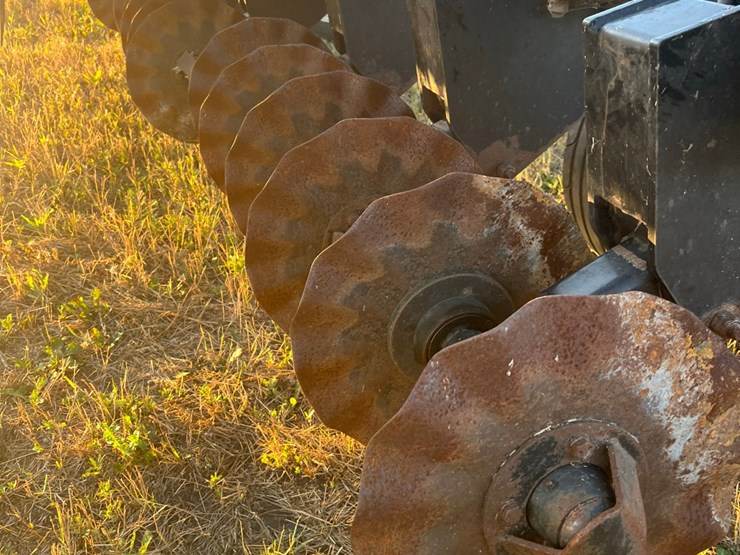 mandako-model-t4030-vertical-tillage-image-45