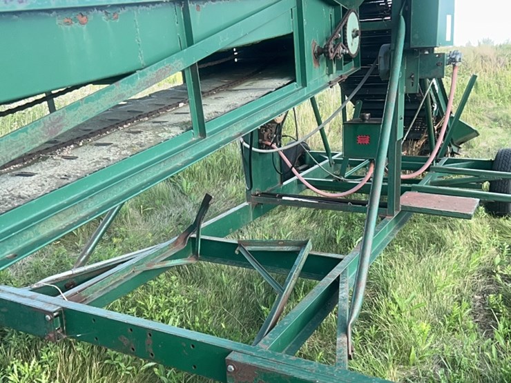 45’-lockwood-potato-piler,-220-elec-image-12