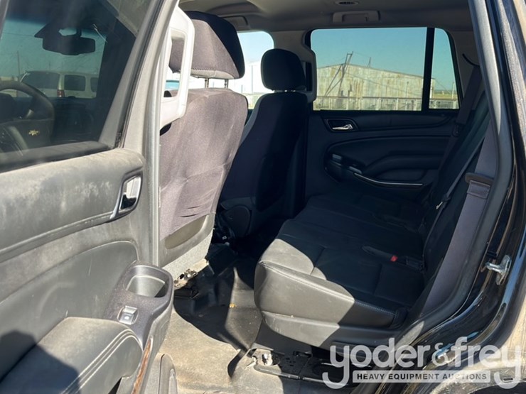 2015-chevrolet-tahoe-image-20