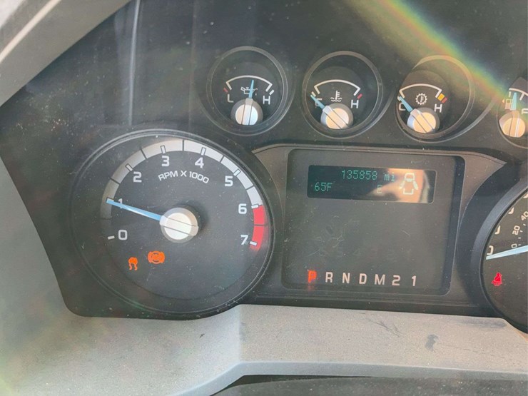 2012-ford-f350-image-30