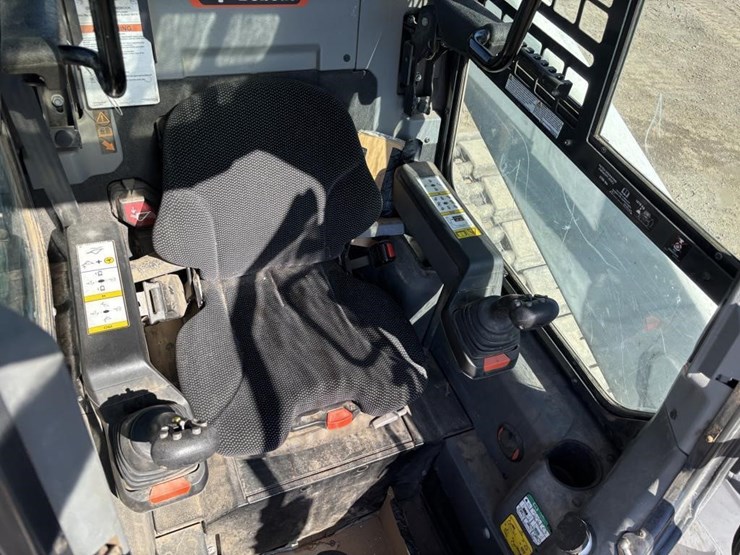 2023-bobcat-t86-image-20