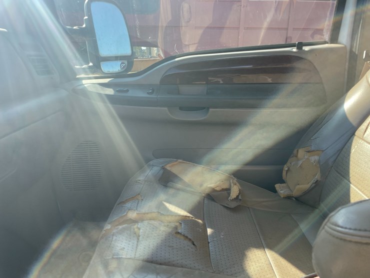 2002-ford-f350-image-34