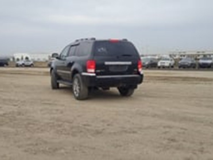 2008-chrysler-aspen-image-5