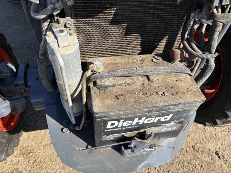 2019-kubota-mx5400-image-34