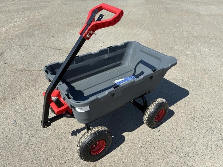 800lbs-capacity-poly-dump-cart-image-1