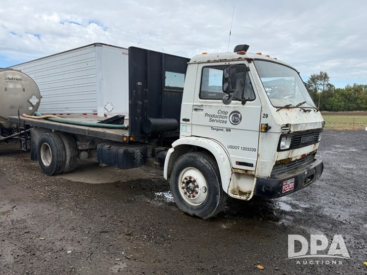 1990-kenworth-flatbed-truck-(pz13940,-unit-43842)-image-1