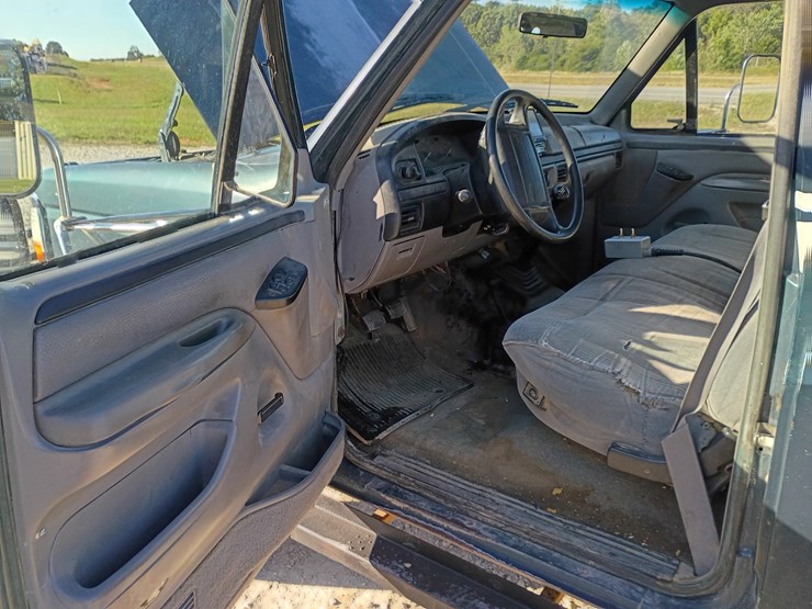 1996-ford-f350-image-42