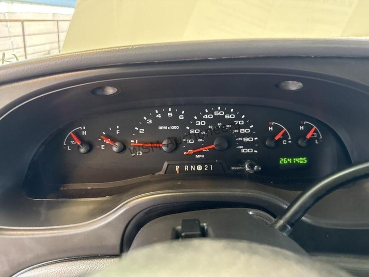 2008-ford-e350-image-20