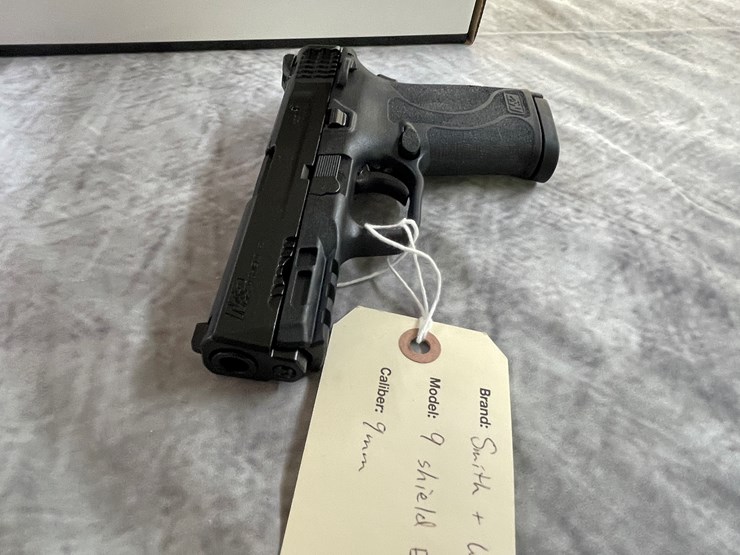 #4020-•-smith-&-wesson-shield-ez,-sn:-dls9804-image-5