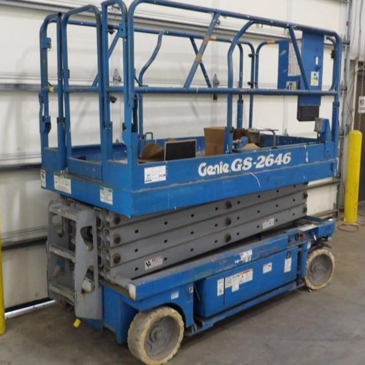 2000 GENIE GS2646