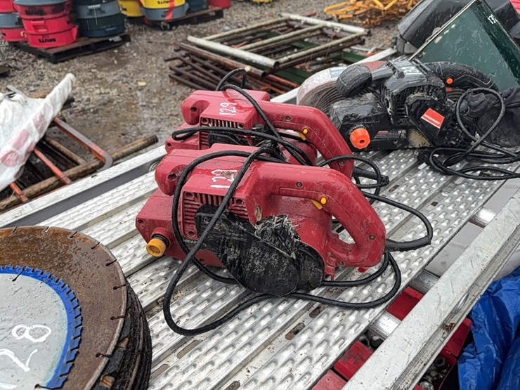 (2)-chicago-electric-3in.-x-21in.-electric-belt-sanders-support-equipment-image-1