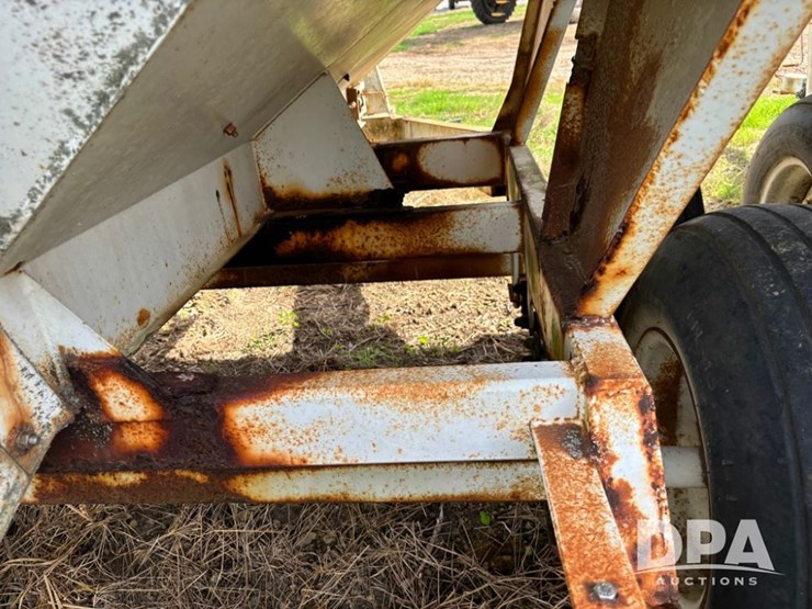 dry-spreader-buggy-(dr12301-unit-5)-image-11