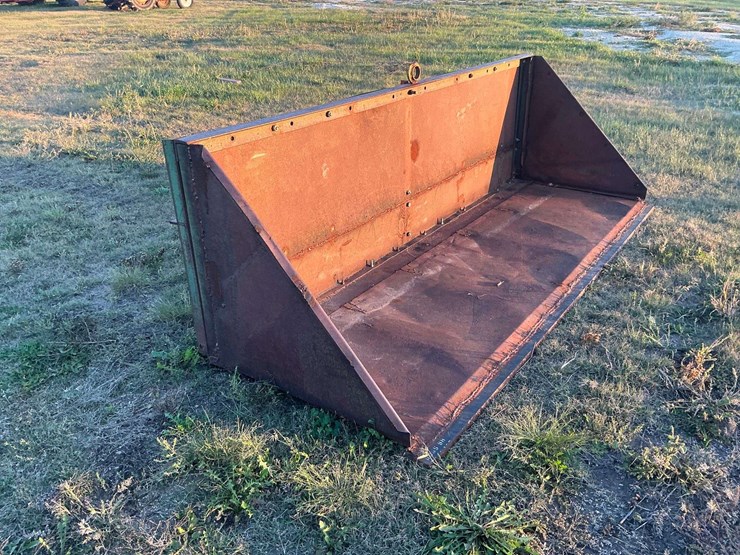farmhand-bucket-image-1