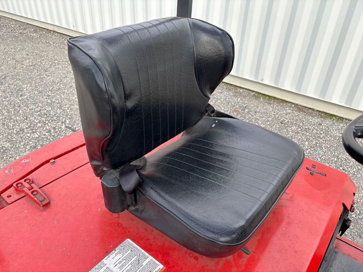 2017-hyster-e50xn-image-14