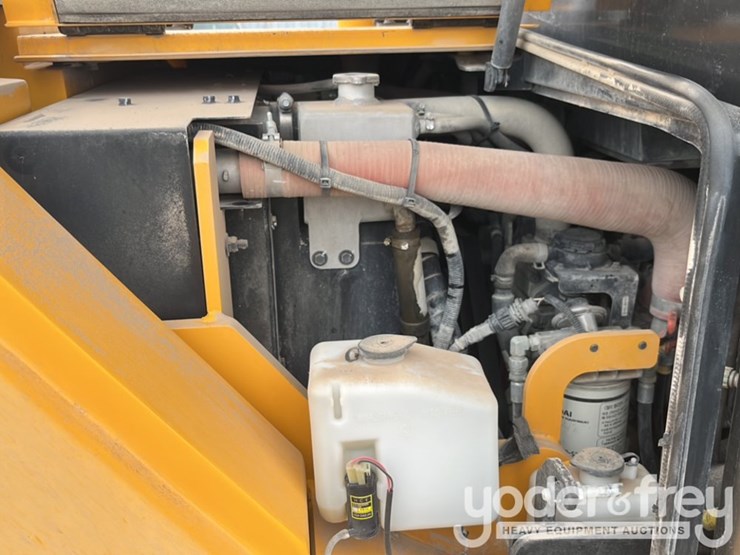 2019-hyundai-70d-image-30