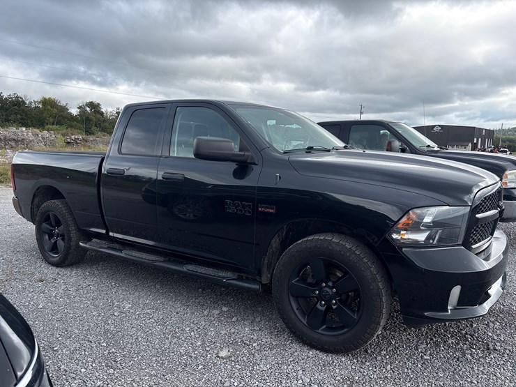 #29326-•-ram-1500-puckup-truck-image-2