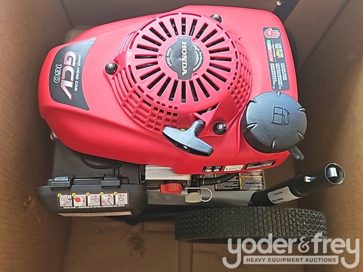 simpson-3000-psi-pressure-washer-honda-engine-image-1