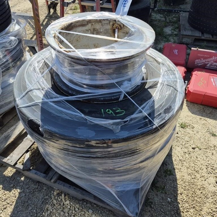 Semi Truck Tires
