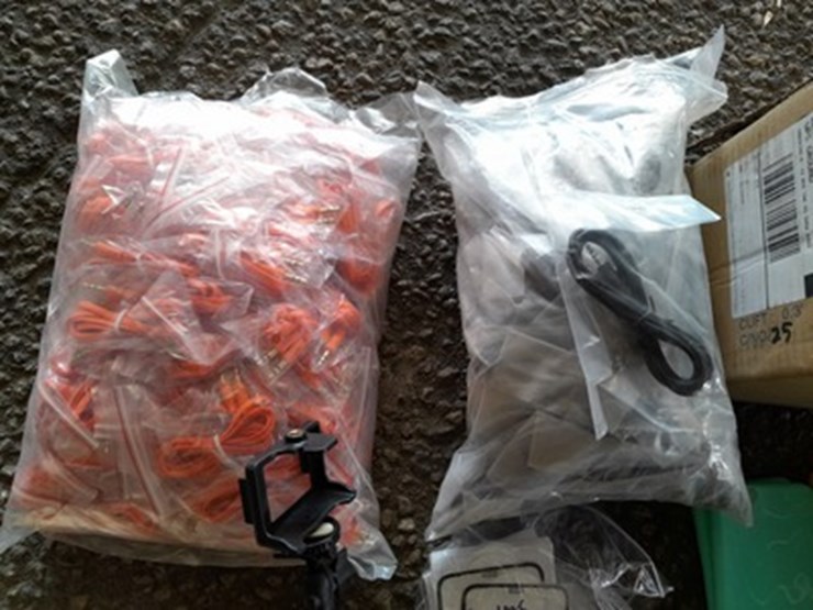 lot#-764--miscellaneous-items-image-2