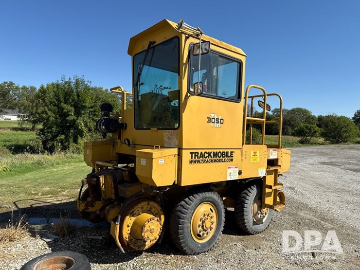 trackmobile-tm3050-railcar-mover-(np6170)-image-20