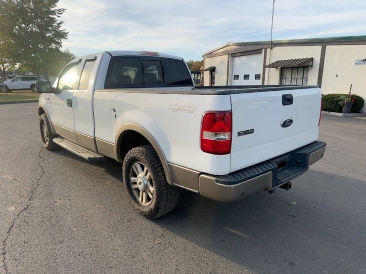 2004-ford-f150-lariat-image-3