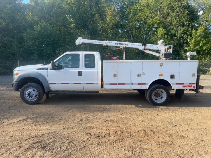 2012-ford-f550-xl-image-2