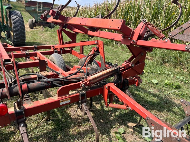 case-ih-4300-image-20