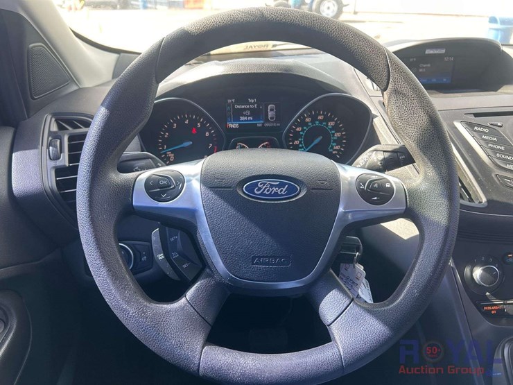 2016-ford-escape-image-13