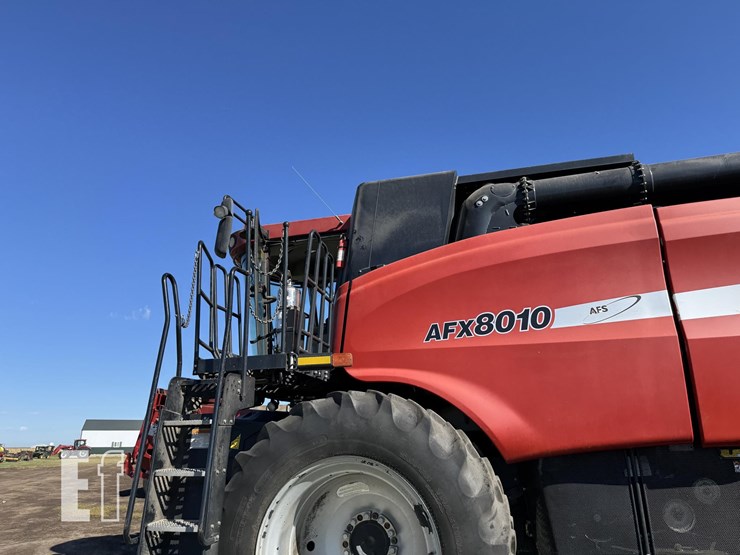 2004-case-ih-8010-image-52