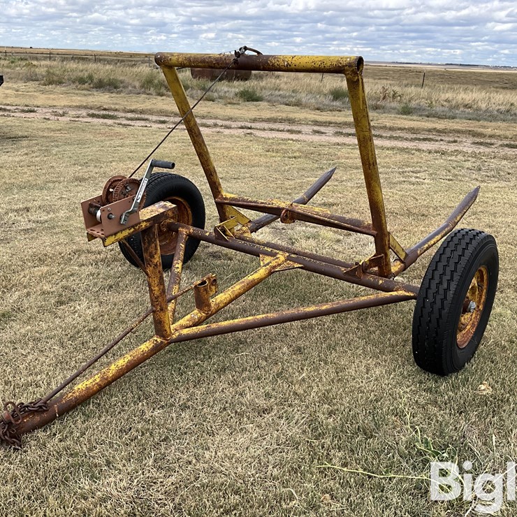 Round Bale Retriever Buggy